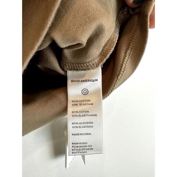 NWT Good American Essential Cut in Crop Top Putty size 0 xs - Picture 6 of 7